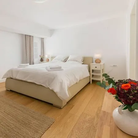 Schoene 2-zimmer-wohnung *